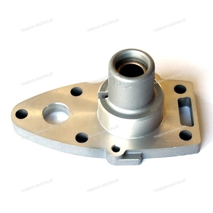 Корпус сальников E8D 647-45331-00-94