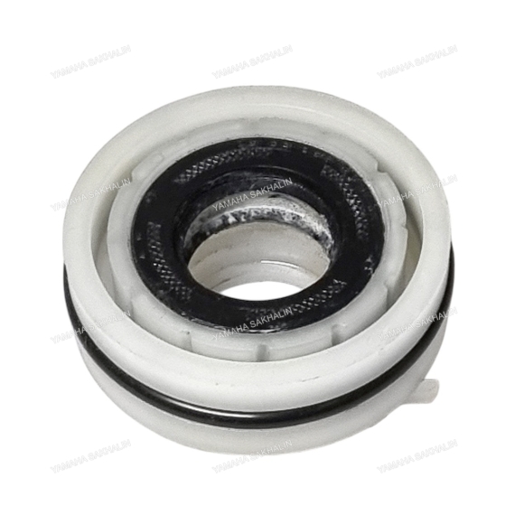 Корпус сальников вертикального вала Yamaha 6BG-44341-00 снят с нового мотора