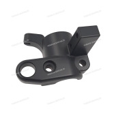 Кронштейн тормозного цилиндра 8FA-25867-00 Кронштейн тормозного цилиндра 8FA-25867-00